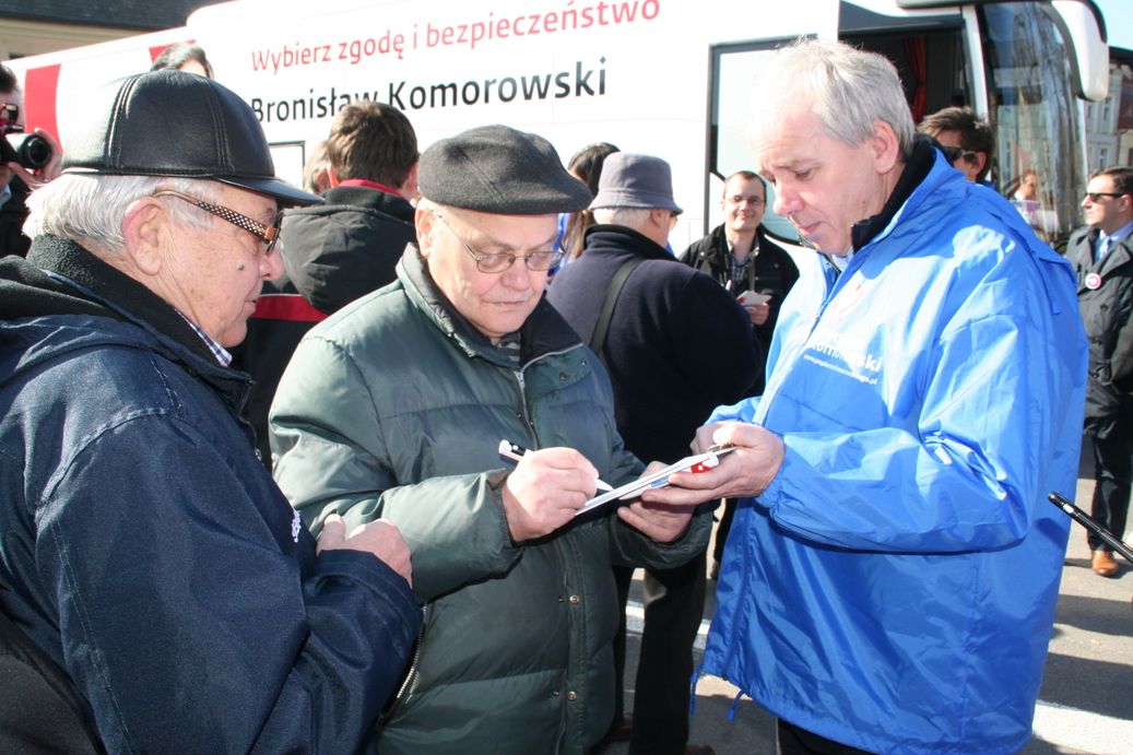 Dziś można było podpisać się pod deklaracją poparcia dla Bronisława Komorowskiego